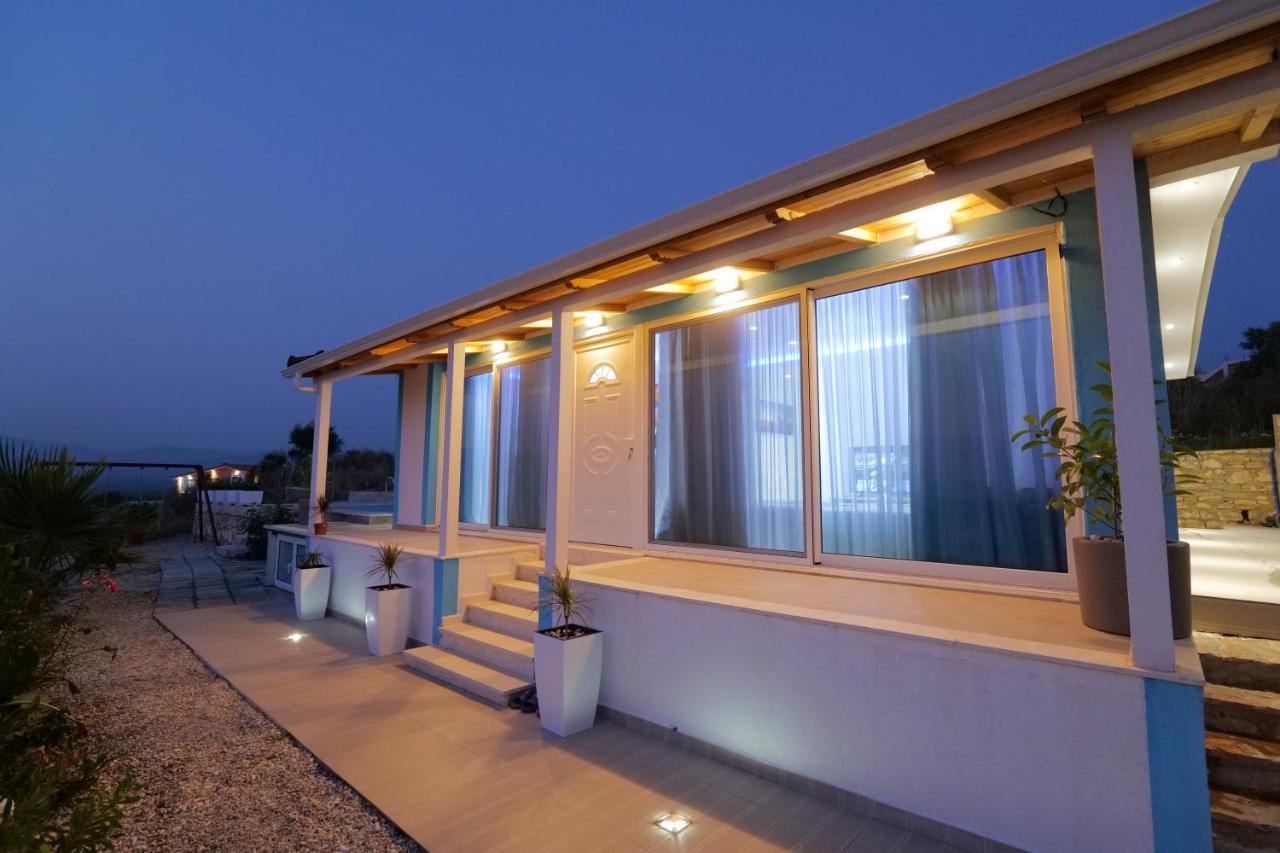 Twins Villa Sarandë Exteriér fotografie
