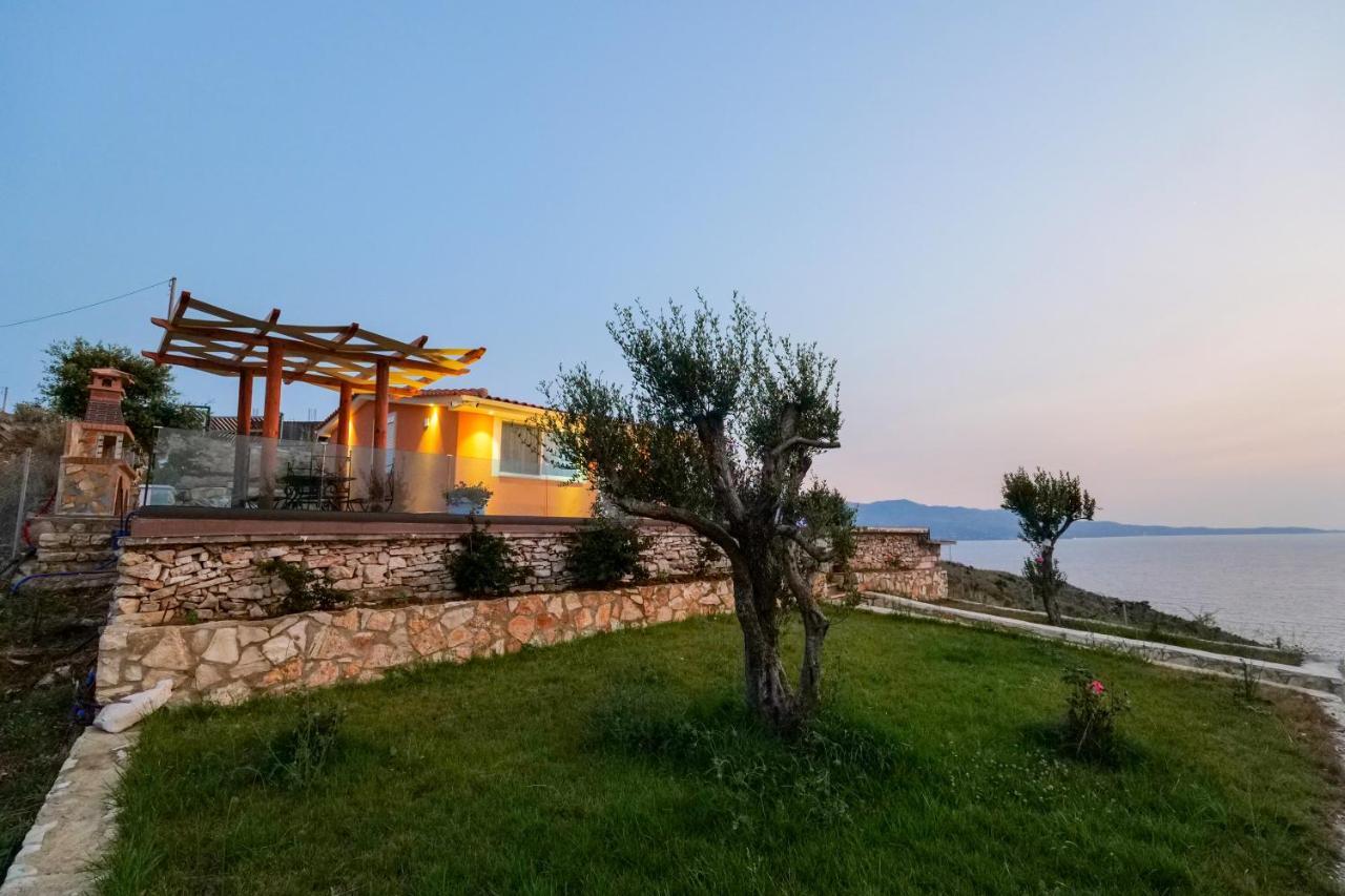 Twins Villa Sarandë Exteriér fotografie