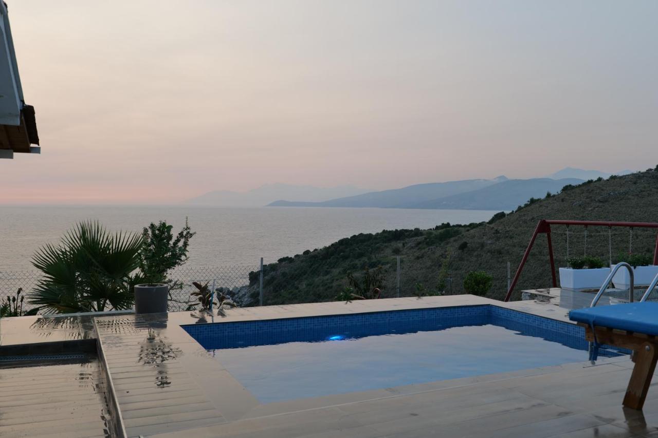 Twins Villa Sarandë Exteriér fotografie