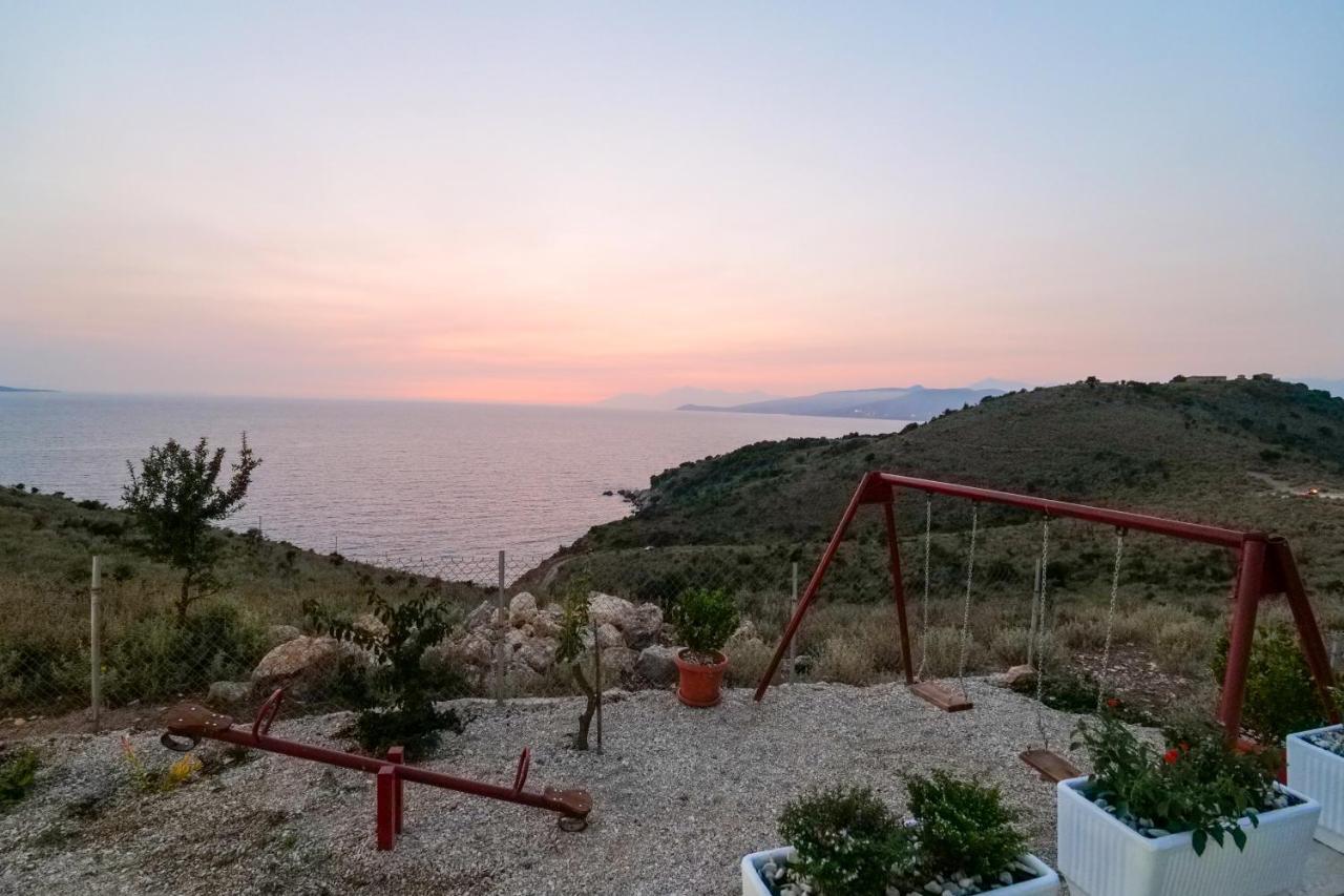 Twins Villa Sarandë Exteriér fotografie