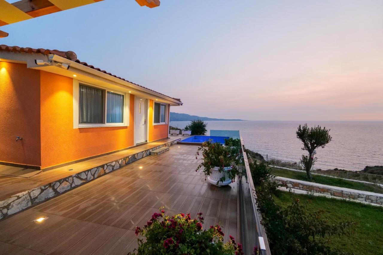 Twins Villa Sarandë Exteriér fotografie