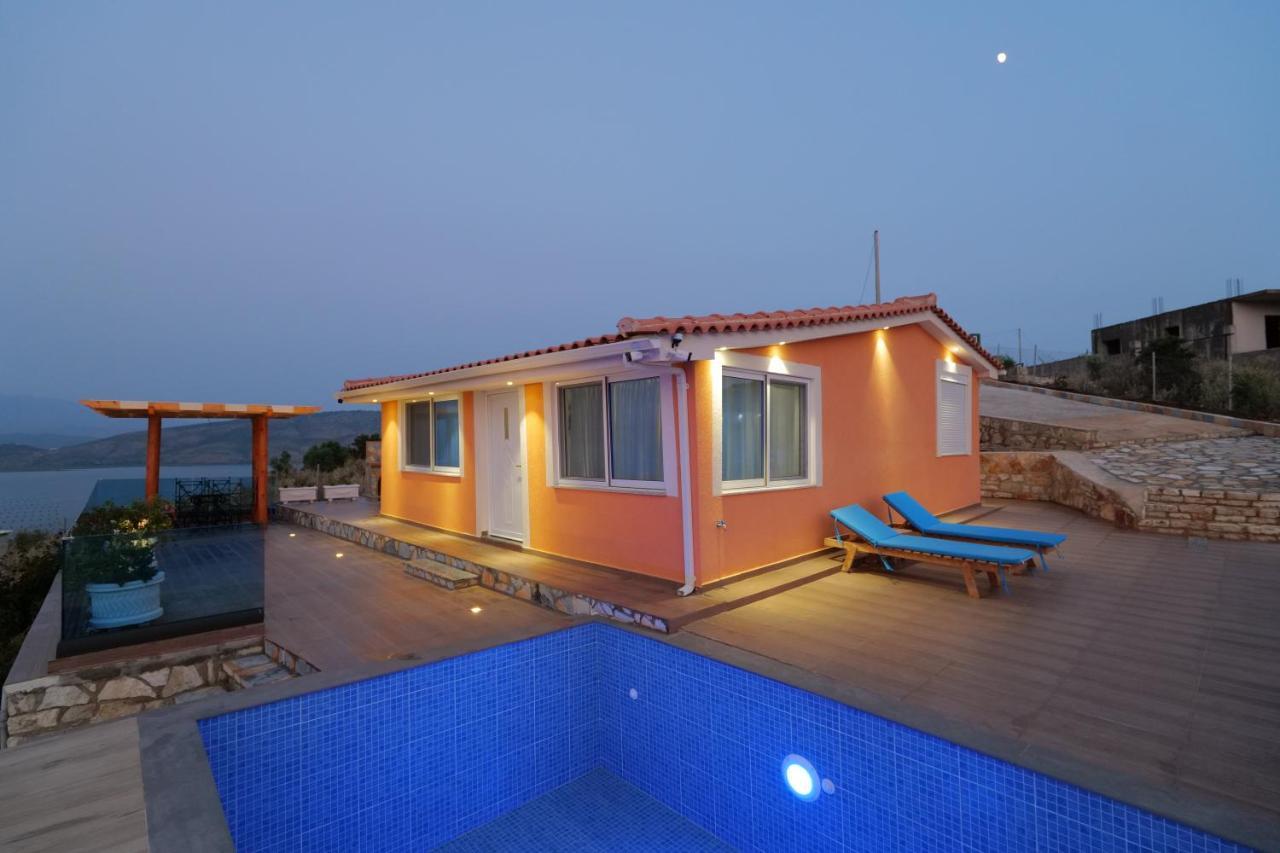 Twins Villa Sarandë Exteriér fotografie