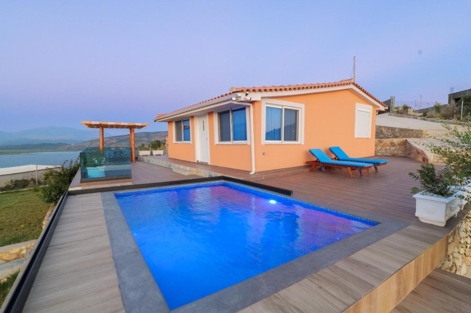 Twins Villa Sarandë Exteriér fotografie