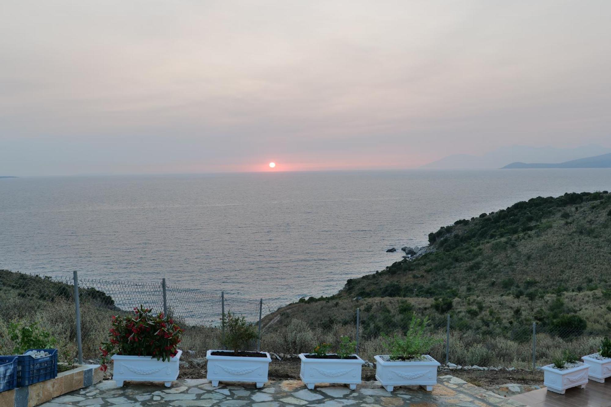 Twins Villa Sarandë Exteriér fotografie