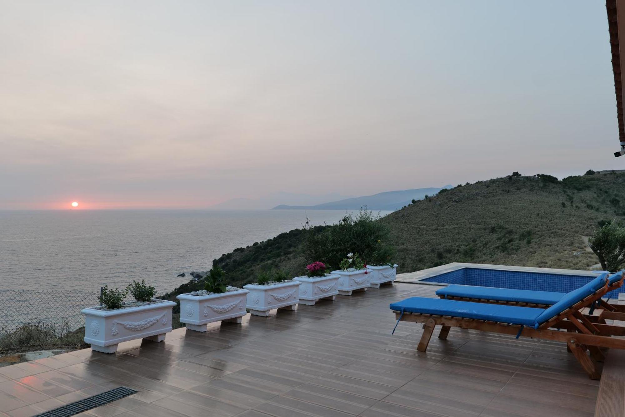 Twins Villa Sarandë Exteriér fotografie